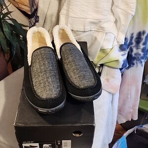 Men's Sorel Dude Moc Slippers NWT